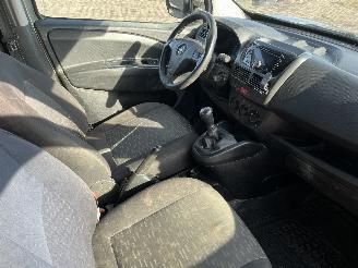 Opel Combo Combo Van 1.3 CDTI 16V ecoFlex (A13FD) [66kW]  (02-2012/12-2018) picture 9