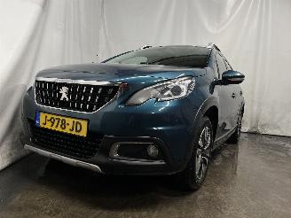 Damaged car Peugeot 2008 2008 (CU) MPV 1.2 12V e-THP PureTech 110 (EB2DT(HNZ)) [81kW]  (01-2015=
/12-2019) 2017/11