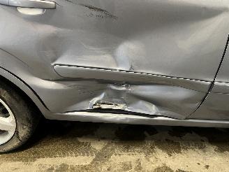 Opel Zafira Zafira (M75) MPV 1.6 16V (Z16XER(Euro 4)) [85kW]  (01-2008/04-2015) picture 12