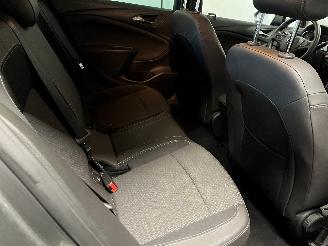 Opel Astra Astra K Sports Tourer Combi 1.4 Turbo 16V (B14XFT(Euro 6)) [110kW]  (1=
1-2015/12-2022) picture 19