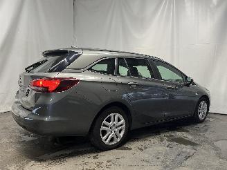 Opel Astra Astra K Sports Tourer Combi 1.6 CDTI 110 16V (B16DTE) [81kW]  (04-2016=
/08-2019) picture 18