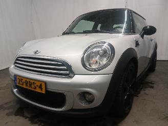 Auto incidentate Mini Mini Mini (R56) Hatchback 1.6 16V Cooper (N16-B16A) [90kW]  (09-2009/11-201=
3) 2011/7
