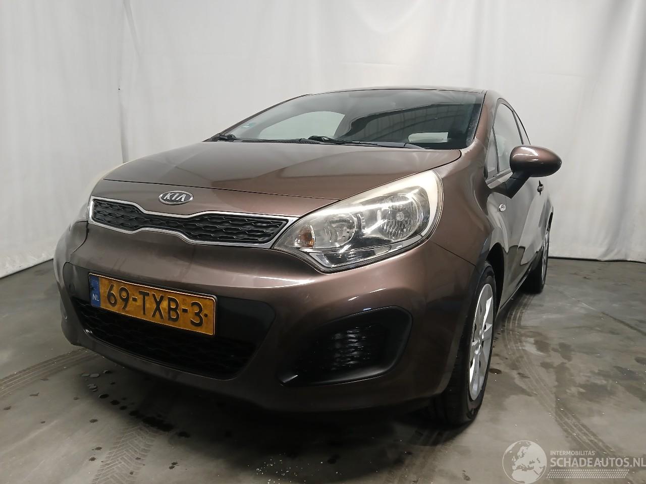 Kia Rio Rio III (UB) Hatchback 1.1 CRDi VGT 12V (D3FA) [55kW]  (09-2011/12-201=
7)