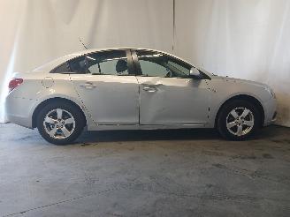 Chevrolet Cruze Cruze (300) Sedan 1.8 16V VVT (F18D4(Euro 5)) [104kW]  (05-2009/12-201=
5) picture 7