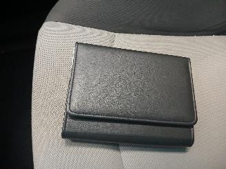 Chevrolet Cruze Cruze (300) Sedan 1.8 16V VVT (F18D4(Euro 5)) [104kW]  (05-2009/12-201=
5) picture 16