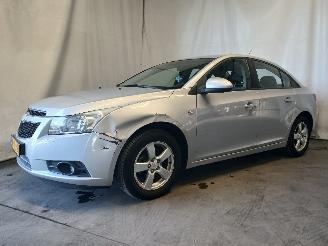 Chevrolet Cruze Cruze (300) Sedan 1.8 16V VVT (F18D4(Euro 5)) [104kW]  (05-2009/12-201=
5) picture 3