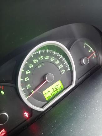 Kia Sportage Sportage (JE) Terreinwagen 2.0 CVVT 16V 4x2 (G4GC) [104kW]  (09-2004/1=
1-2010) picture 2