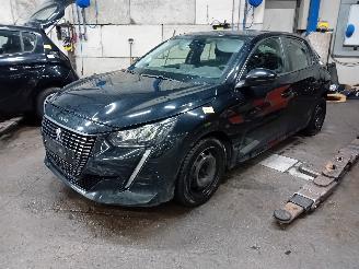 disassembly passenger cars Peugeot 208 208 II (UB/UH/UP) Hatchback 5-drs 1.2 Vti 12V PureTech 100 (EB2ADTDB(H=
NE)) [74kW]  (06-2019/...) 2020/12