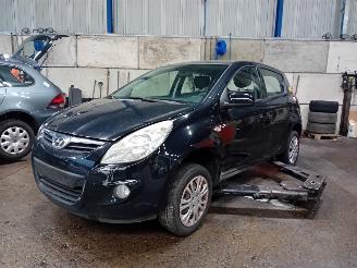 Vrakbiler auto Hyundai I-20 i20 Hatchback 1.4i 16V (G4FA) [74kW]  (09-2008/12-2015) 2009/6