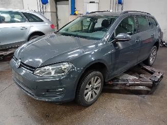 Autoverwertung Volkswagen Golf Golf VII Variant (AUVV) Combi 1.6 TDI BlueMotion 16V (CXXB) [81kW]  (0=
5-2013/12-2020) 2015/6