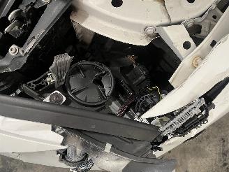 BMW M4 M4 (F82) Coupé M4 3.0 24V TwinPower Turbo (S55-B30A) [317kW]  (03-20=
14/10-2020) picture 17