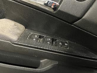 Ssang yong Kyron Kyron SUV 2.0 M 200 Xdi 16V 4x2 (D20DT(OM664.950)) [104kW]  (05-2005/1=
2-2014) picture 14