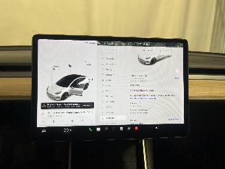 Tesla Model 3 Model 3 Sedan Long Range, Performance AWD (3D1) [340kW]  (06-2018/...)= picture 17