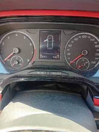 Volkswagen Polo Polo VI (AW1) Hatchback 5-drs 1.0 MPi 12V (CHYC) [48kW]  (06-2017/02-2=
020) picture 2