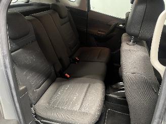 Opel Meriva Meriva MPV 1.4 16V Ecotec (A14XER(Euro 5)) [74kW]  (06-2010/03-2017) picture 15