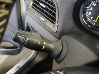 Renault Mégane Megane III Grandtour (KZ) Combi 5-drs 1.4 16V TCe 130 (H4J-700(H4J-A7)=
) [96kW]  (05-2009/02-2016) picture 13