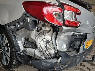 Renault Mégane Megane III Grandtour (KZ) Combi 5-drs 1.4 16V TCe 130 (H4J-700(H4J-A7)=
) [96kW]  (05-2009/02-2016) picture 22