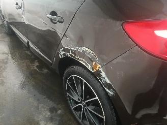 Renault Mégane Megane III Berline (BZ) Hatchback 5-drs 1.5 dCi 110 (K9K-657) [81kW]  =
(02-2009/02-2016) picture 21