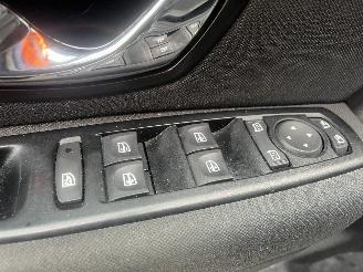 Renault Mégane Megane III Berline (BZ) Hatchback 5-drs 1.5 dCi 110 (K9K-656(K9K-G6)) =
[81kW]  (02-2009/02-2016) picture 16