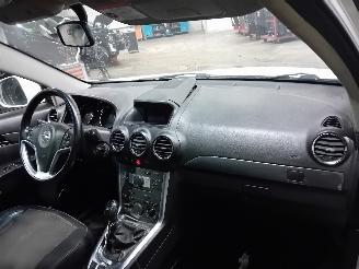 Opel Antara Antara (LA6) SUV 2.2 CDTI 16V 4x2 (Z22D1(Euro 4)) [120kW]  (12-2010/12=
-2015) picture 5