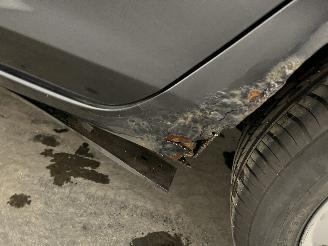 Mazda  3 (BK12) Sedan 2.0i 16V (LFN7) [110kW]  (10-2003/12-2009) picture 9