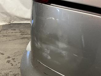 Mazda 5 5 (CR19) MPV 1.8i 16V (L823) [85kW]  (02-2005/05-2010) picture 10