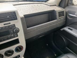 Jeep Patriot Patriot (MK74) SUV 2.4 16V 4x4 (ERZ) [125kW]  (01-2008/12-2017) picture 18