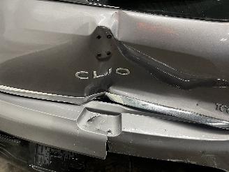 Renault Clio Clio IV (5R) Hatchback 5-drs 0.9 Energy TCE 90 12V (H4B-400(H4B-A4)) [=
66kW]  (11-2012/08-2021) picture 9