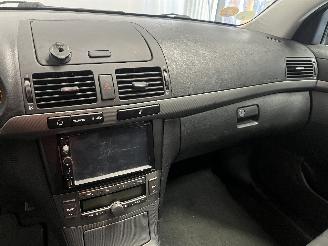 Toyota Avensis Avensis Wagon (T25/B1E) Combi 2.0 16V VVT-i D4 (1AZFSE) [108kW]  (04-2=
003/11-2008) picture 18