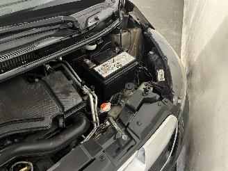 Peugeot 108 108 Hatchback 1.0 12V (1KRFE(CFB)) [51kW]  (05-2014/...) picture 15