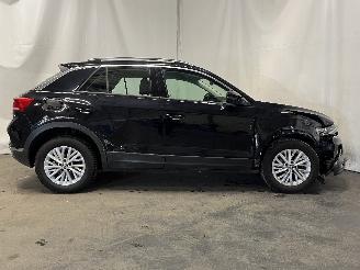 Volkswagen T-Roc T-Roc I SUV 1.0 TSI 12V BlueMotion (DKRF) [85kW]  (07-2017/11-2020) picture 7