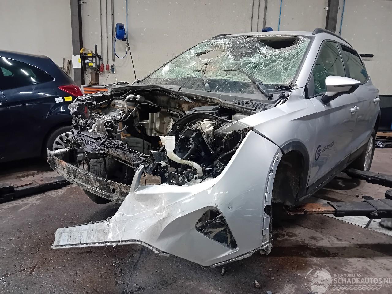 Seat Arona Arona (KJX) SUV 1.0 TSI 12V (DUSB) [70kW]  (07-2017/...)