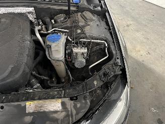 Audi A4 A4 Avant (B8) Combi 2.0 TDI 16V (CSUB) [100kW]  (04-2008/12-2015) picture 16