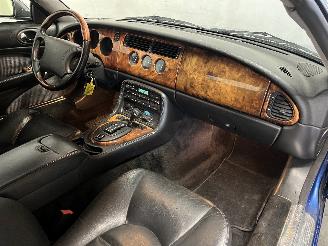 Jaguar XK XK 8 Convertible Cabrio 4.0 V8 32V (CE(AJ27)) [209kW]  (03-1996/12-200=
2) picture 8