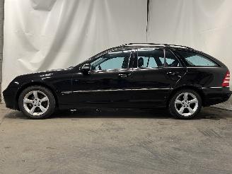 Mercedes C-klasse C Combi (S203) Combi 1.8 C-180K 16V (M271.946) [105kW]  (05-2002/08-20=
07) picture 4