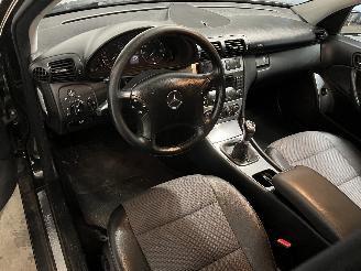 Mercedes C-klasse C Combi (S203) Combi 1.8 C-180K 16V (M271.946) [105kW]  (05-2002/08-20=
07) picture 11