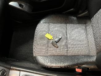 Mercedes C-klasse C Combi (S203) Combi 1.8 C-180K 16V (M271.946) [105kW]  (05-2002/08-20=
07) picture 22