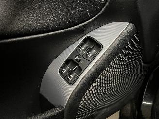 Mercedes C-klasse C Combi (S203) Combi 1.8 C-180K 16V (M271.946) [105kW]  (05-2002/08-20=
07) picture 12