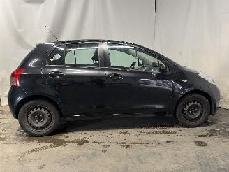 Toyota Yaris Yaris II (P9) Hatchback 1.3 16V VVT-i (2SZFE) [64kW]  (08-2005/11-2010=
) picture 7