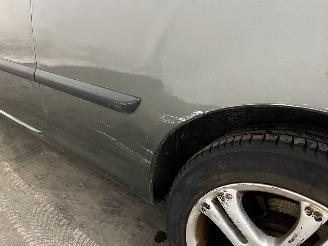 Toyota Corolla Corolla (E12) Hatchback 1.4 16V VVT-i (4ZZFE) [71kW]  (11-2001/02-2007=
) picture 11