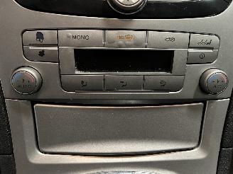 Ford Galaxy Galaxy (WA6) MPV 2.0 16V (A0WA) [107kW]  (05-2006/06-2015) picture 20