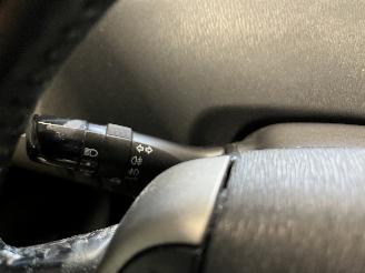 Toyota Prius Prius (NHW20) Liftback 1.5 16V (1NZ-FXE) [82kW]  (09-2003/12-2009) picture 21