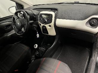 Peugeot 108 108 Hatchback 1.0 12V (1KRFE(CFB)) [51kW]  (05-2014/...) picture 7