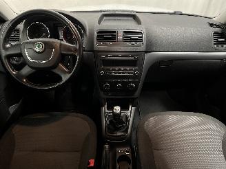 Skoda Yeti Yeti (5LAC) SUV 1.2 TSI 16V (CBZB) [77kW]  (09-2009/05-2015) picture 13