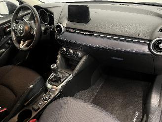 Mazda 2 2 (DJ/DL) Hatchback 1.5 SkyActiv-G 90 M Hybrid (P5XC) [66kW]  (08-2019=
/...) picture 13