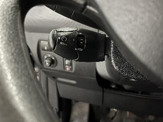 Citroën Berlingo Berlingo Van 1.6 BlueHDI 100 (DV6FD(BHY)) [73kW]  (12-2014/04-2021) picture 22