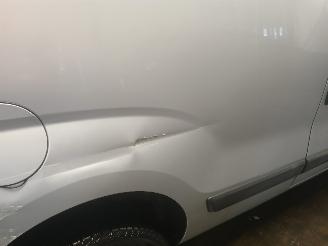 Citroën Nemo Nemo (AA) Van 1.4 HDi 70 (DV4TED(8HS)) [50kW]  (02-2008/...) picture 20