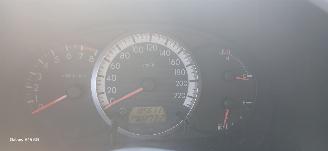 Mazda 5 5 (CR19) MPV 1.8i 16V (L823) [85kW]  (02-2005/05-2010) picture 2