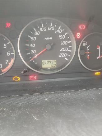 Nissan X-Trail X-Trail (T30) SUV 2.0 16V 4x4 (QR20DE) [103kW]  (07-2001/01-2013) picture 2