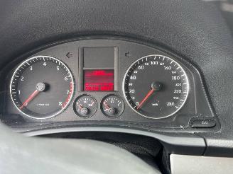 Volkswagen Scirocco Scirocco (137/13AD) Hatchback 3-drs 1.4 TSI 160 16V (CAVD) [118kW]  (0=
5-2008/11-2017) picture 2